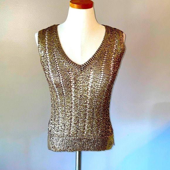 BCBGMAXAZRIA pull over METALLIC loose knitted vest V neck ribbed hem and edges S - Picture 1 of 11
